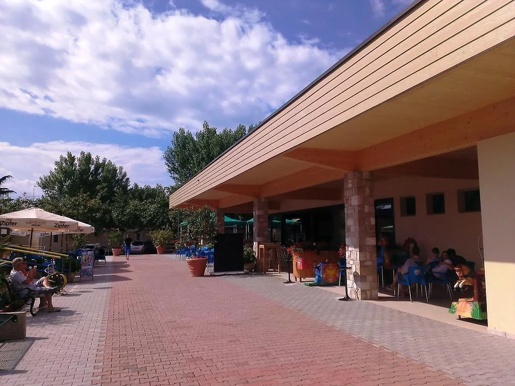 Baia Holiday Gasparina Castelnuovo del Garda Campsite