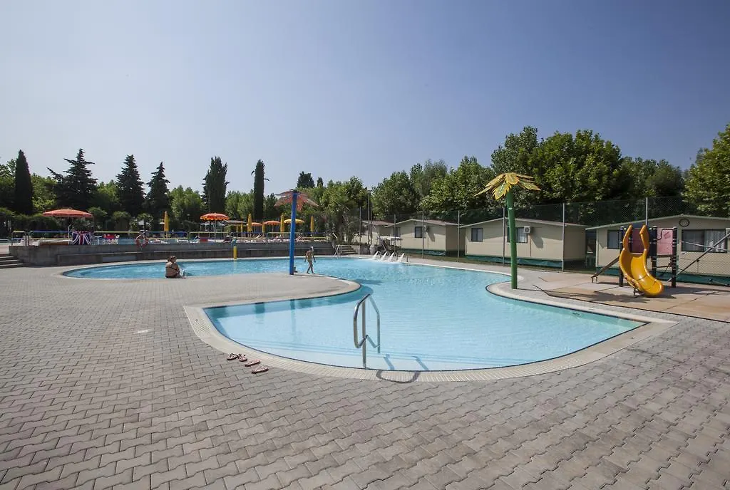 **** Campsite Baia Holiday Gasparina Castelnuovo del Garda Italy