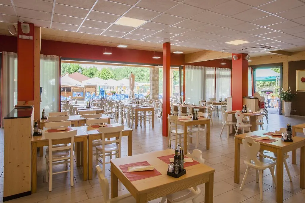Campsite Baia Holiday Gasparina Castelnuovo del Garda
